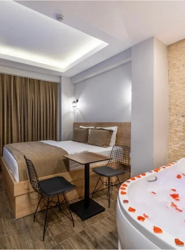 Beys Hotel Suites: Konfor ve Lüksün Adresi